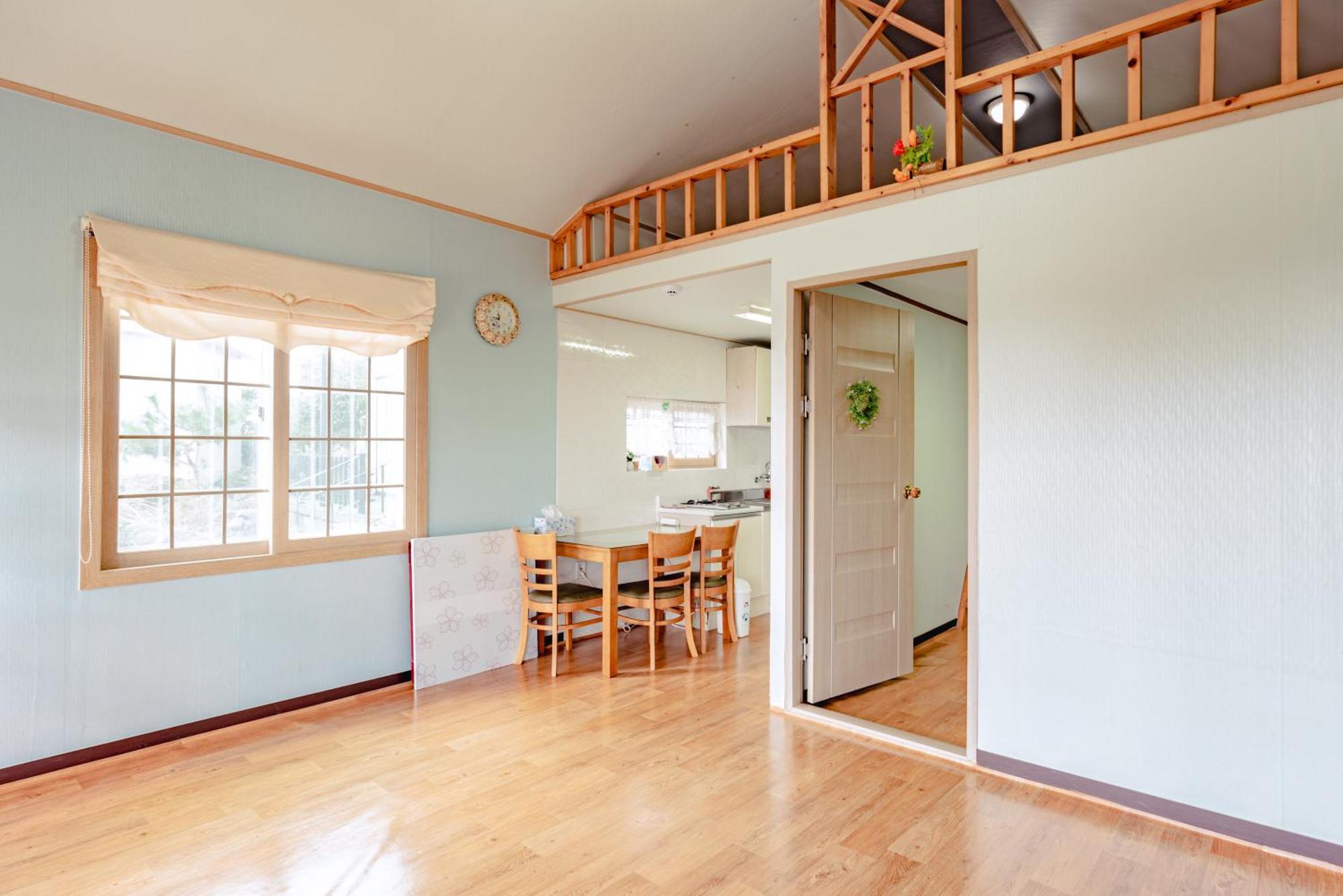 Arting Pension ソギポ 部屋 写真