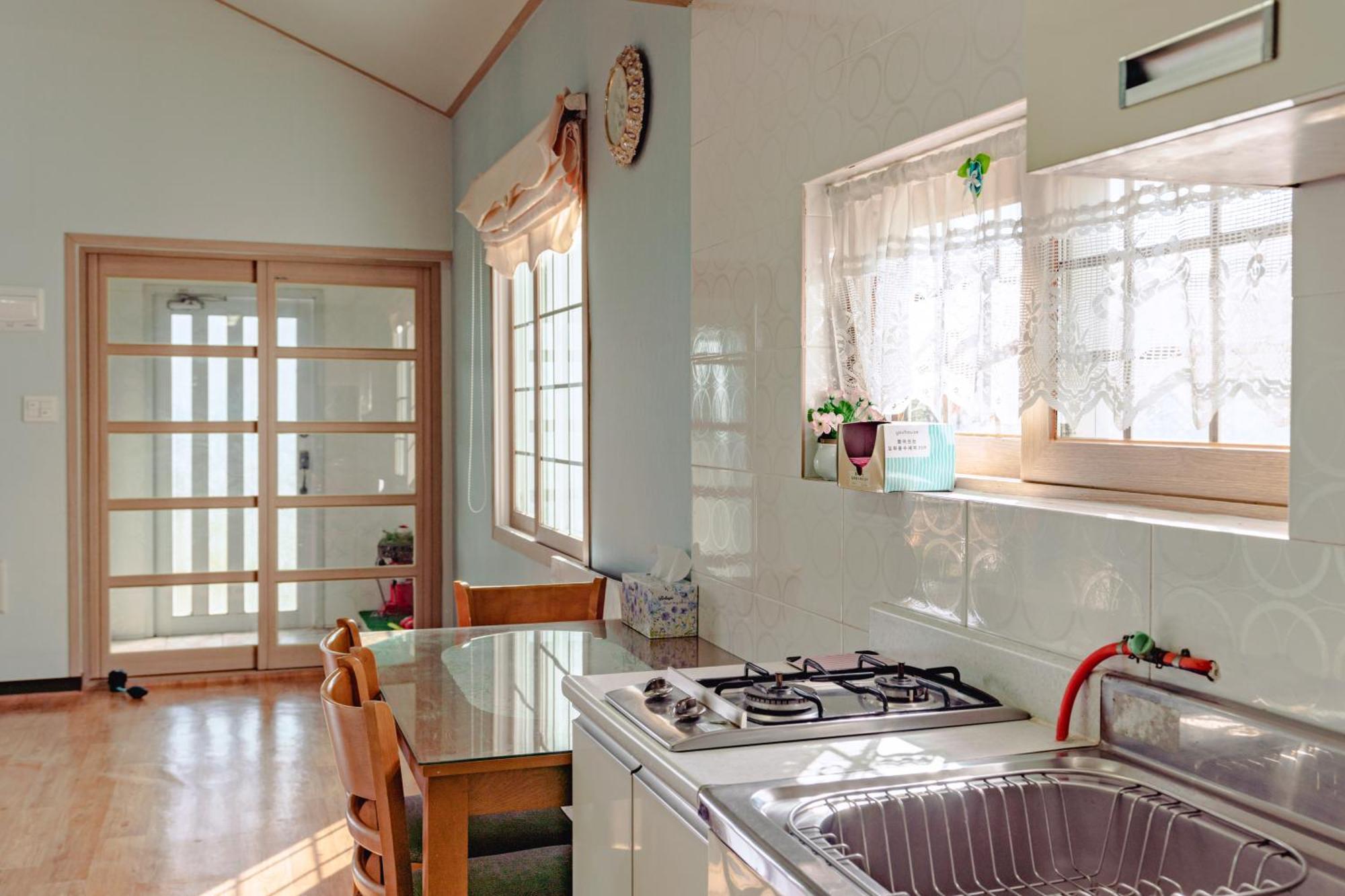 Arting Pension ソギポ 部屋 写真